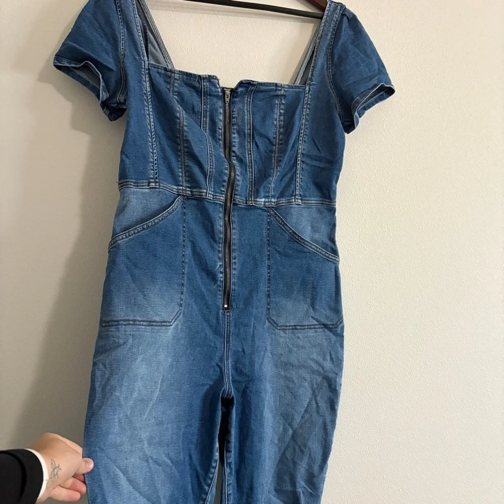 We The Free CRVY Selena Slim Leg One-Piece Denim Jumpsuit Size XLFree People